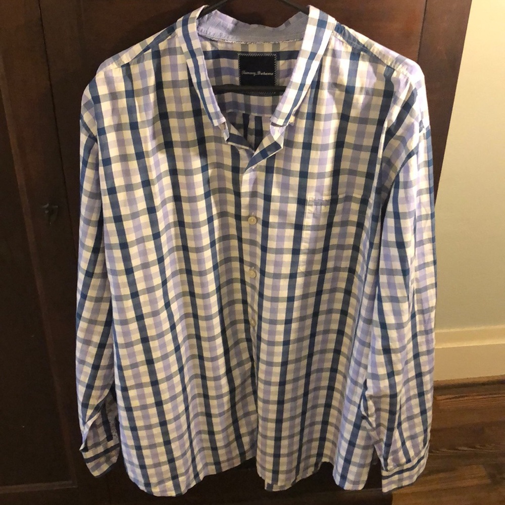 Tommy Bahama light weight, button down shirt